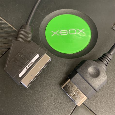 Original xbox (first gen) component outputting black and white 